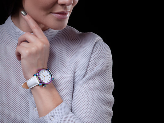 KÕIK MÄRGID VIITAVAD: kameeleon – selle kevade trend ehtemaailmas.