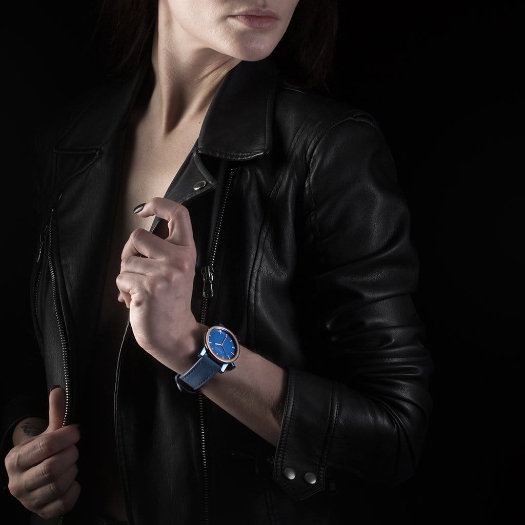 AEGAON, Tabula Rasa 38, quartz movement, Swiss movement, good size watch, minimal watch, design watch, simple watch, beautiful watch, 5ATM, waterproof watch, water resistant watch, men’s watch, watches for women, watches for big women, women’s watch, watch with style, jewelry, gift idea, oversize clothing, naiste käekell, naiste käekellad, suur käekell, Eesti käekellad, kingi idee, rannekellot, iso rannekello, laatukellot, laatu rannekello, viron rannekellot, rannekellot naisille, naisten rannekellot.